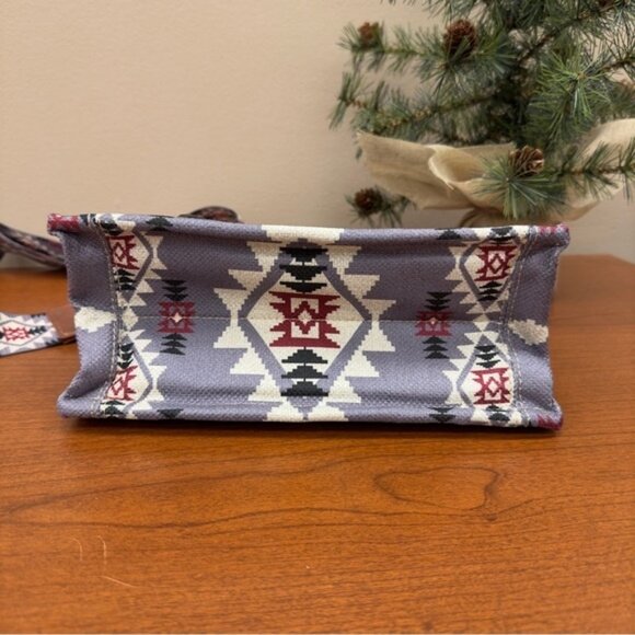 Wrangler Mini Tote Lavender Southwestern Aztec Guitar strap Crossbody Purse - Picture 9 of 9